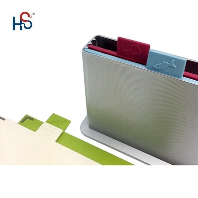 Verander je keuken met onze gewone 4 kleuren snijplank set maat 30x20cm