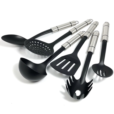 Direct huishoudelijk en keukengereedschap Nylon Ladle Skimmer Turner Lepel voor huishoudelijke artikelen